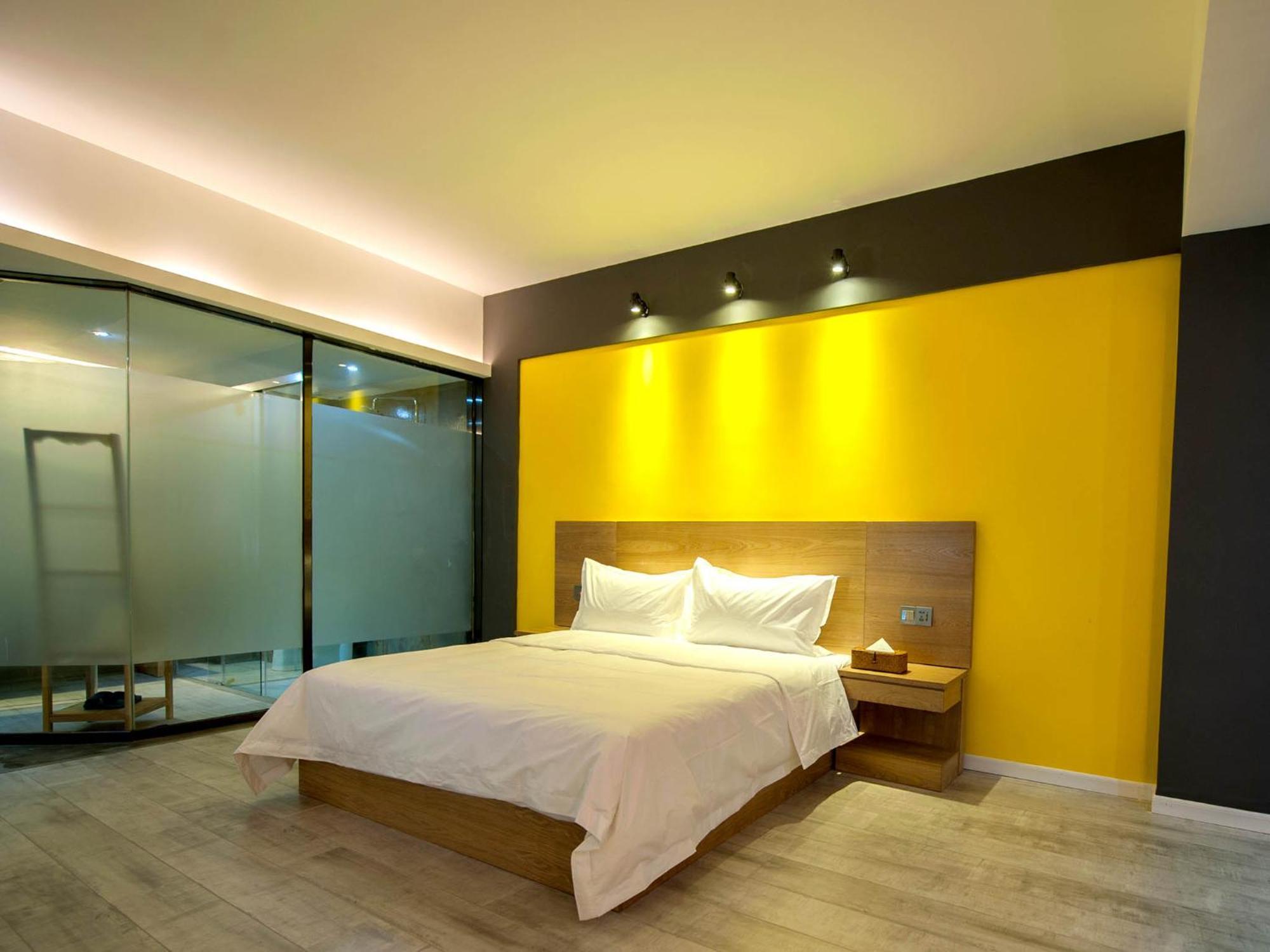 Boutique Of Meditation With Cuisine & Night View, Exit 2 Liujiatai Station Line 9 Tsjoengking Buitenkant foto