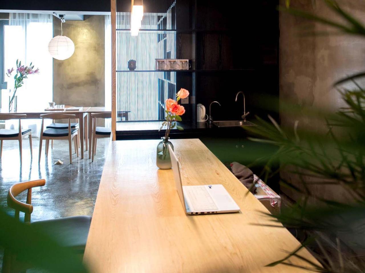 Boutique Of Meditation With Cuisine & Night View, Exit 2 Liujiatai Station Line 9 Tsjoengking Buitenkant foto